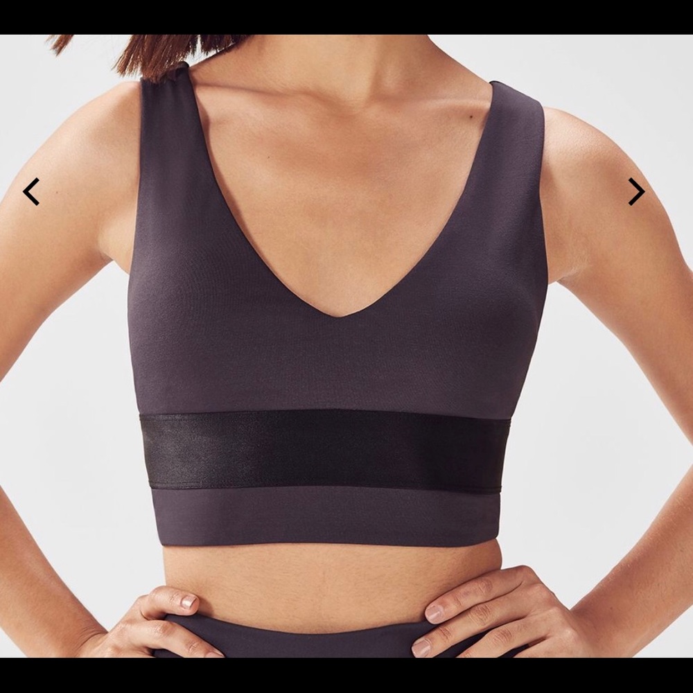 Sports bra
